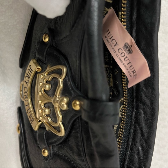 Juicy Couture Black Wristlet with Crown Gold Hardware. NWT 🎁